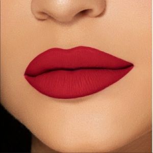 Kylie Cosmetics Matte Lip Kit - Mary Jo K